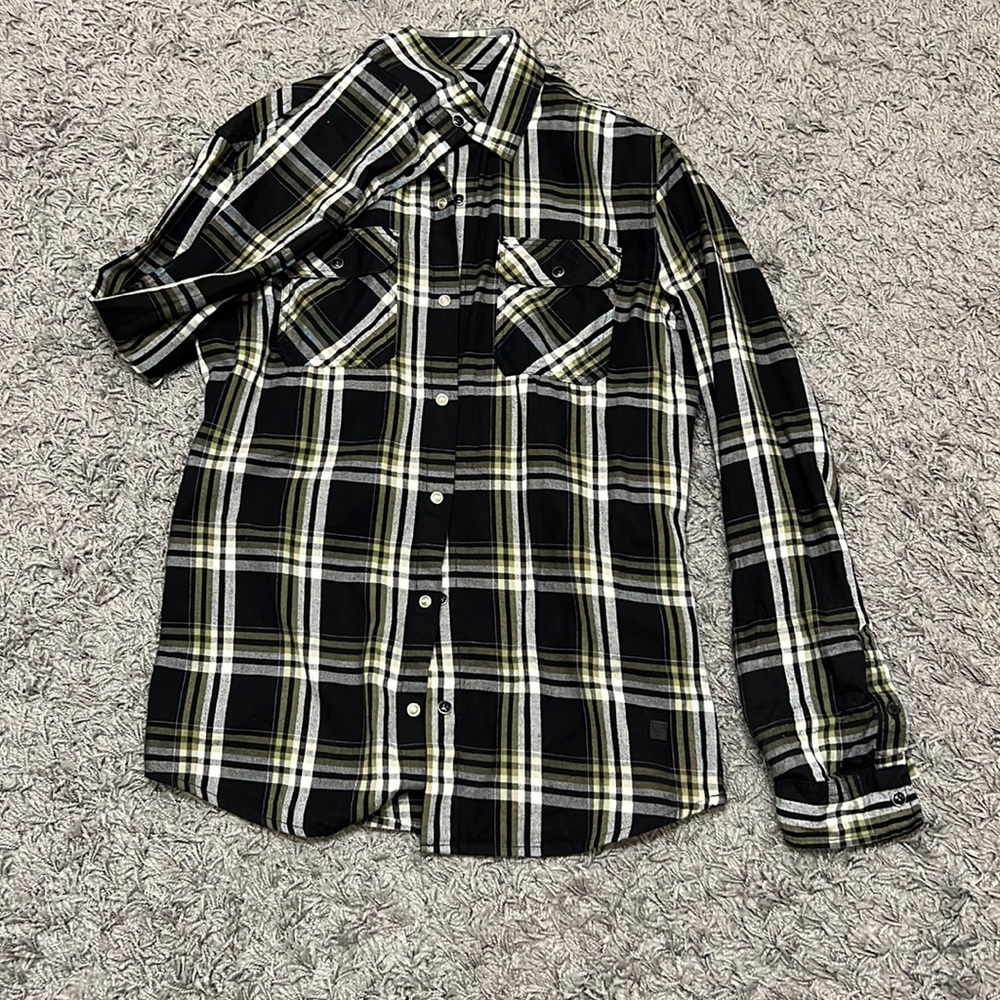 100% cotton. Very warm.